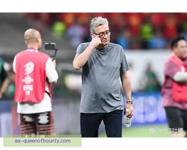 伊万科维奇谈中国男足输日仍展现进步与成长迹象