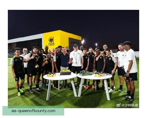 吉达联合在布兰科的带领下成绩回升展现出新气象球队重焕荣光